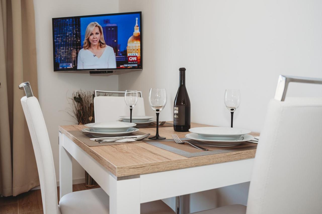 White Diamond Apartment Vrsi Ngoại thất bức ảnh